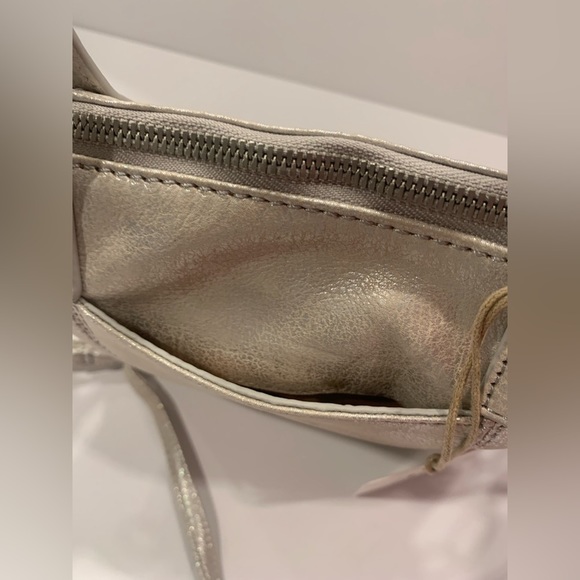 Hobo Kingston Mini Tote Bag Color Silver - Picture 6 of 12